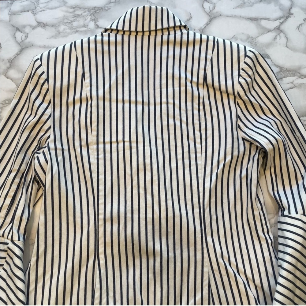 Cabi Bell Jacket - Picture 10 of 12